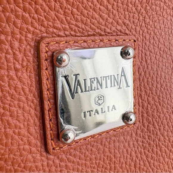 VALENTINA Made In Italy Pebbled Leather Convertible Backpack NEW W TAGS - Picture 3 of 16